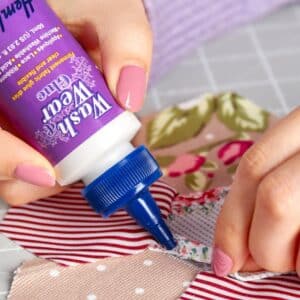 Hemline Wash and Wear Glue